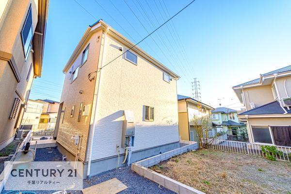 外観:不動産のことなら、どのようなことでもお気軽にご相談くださいませ。
ハウスモアは不動産のプロフェッショナルとして、お客様のご要望にお応えします。