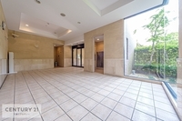 エントランス:大切なお客様をお出迎えするエントランス。ご希望の物件まとめてご案内。
お問い合わせに即対応します！お待たせしません！