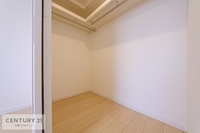 収納:たっぷり収納住空間。住空間をすっきり使うためには必須ポイントの収納スペースですよね。是非現地でご確認くださいませ。