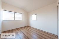 洋室:おしゃれな洋室なので、どんな家具を置いてどんなレイアウトにしようかイメージが膨らみますね！