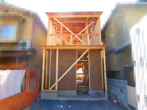 外観:上棟しました!順調に工事中です。(2023年9月24日撮影)