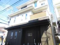 その他現地写真:交通量も少なく、落ち着いた住環境。