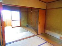 和室:1F南側和室。落ち着いた空間です。