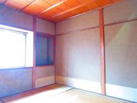 和室:2F和室。落ち着いた空間です。