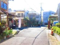 その他:敷地北側道路。前面道路は広め、交通量も少なく閑静な住宅地。