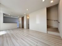 横浜市瀬谷区北新 2号棟