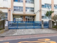 周辺環境:足立区立東綾瀬中学校