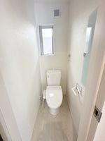トイレ:トイレ