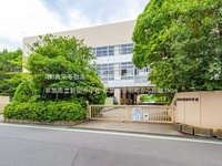 周辺環境:草加市立新田中学校