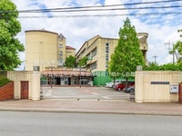 周辺環境:草加市立松江中学校