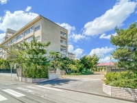 周辺環境:草加市立青柳中学校